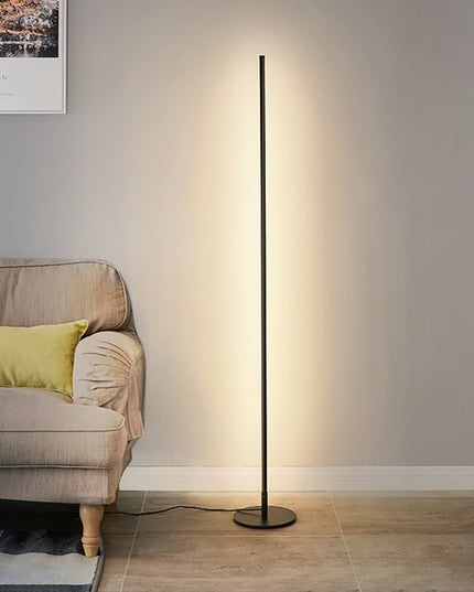 LED Stehlampe mit Fernbedienung | Dimmbar & Platzsparend